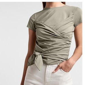 Express Ruched tie front tee - new with tags